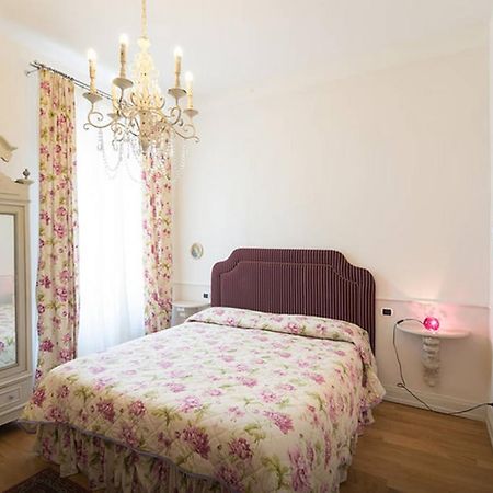 Apartments In Пистойя Экстерьер фото